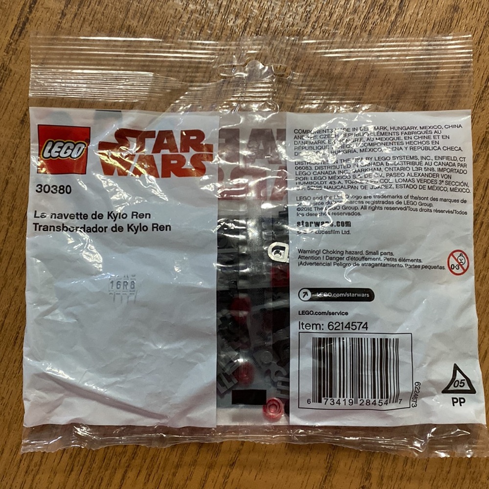 Lego, Star Wars, Kylo Ren’s Shuttle mini building set, 30380, NIP - Picture 2 of 5